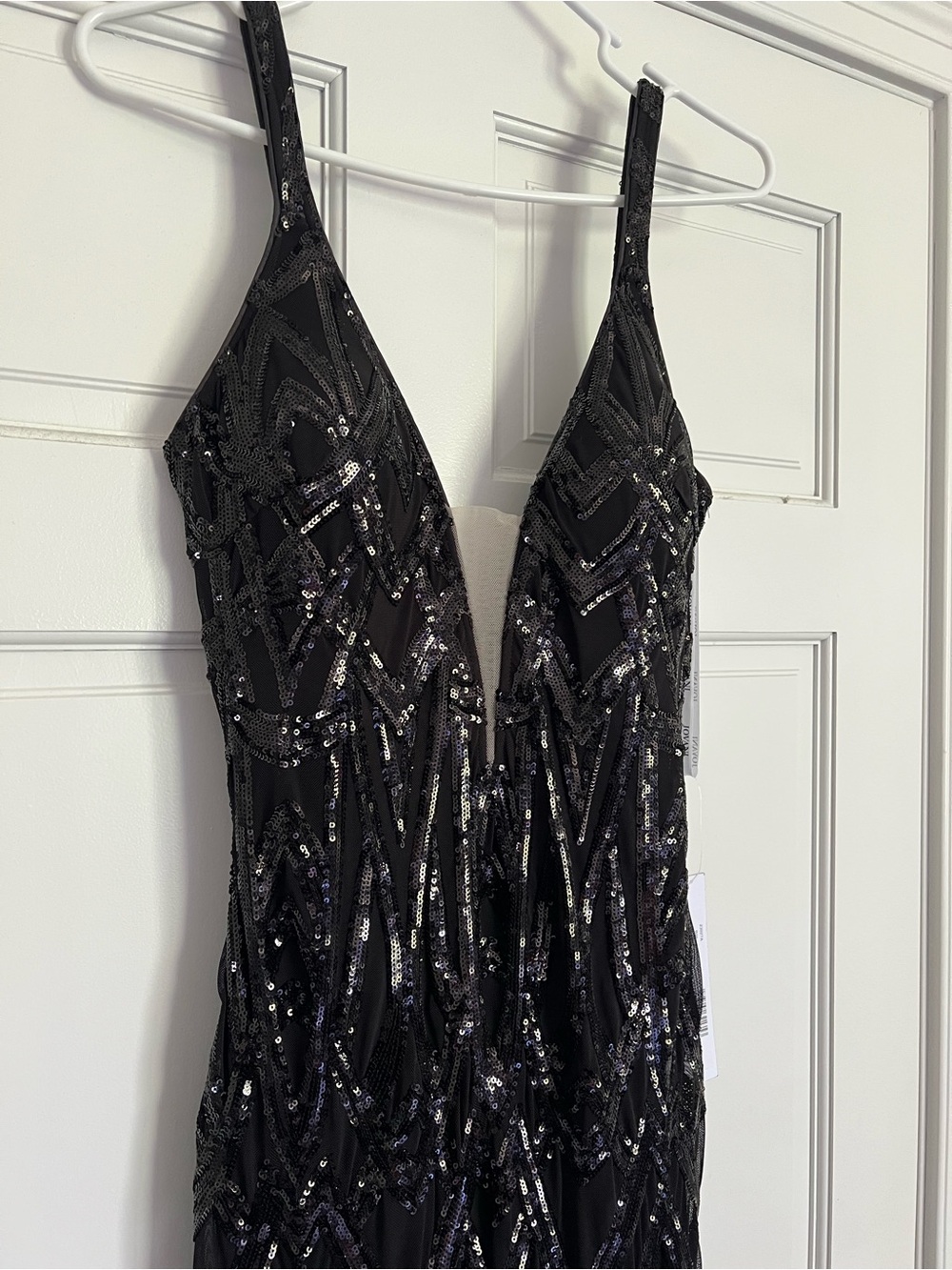 NWT Jovani Black Sequin Embellesed Mermaid Gown Style 23027 Size 14 - Picture 2 of 9